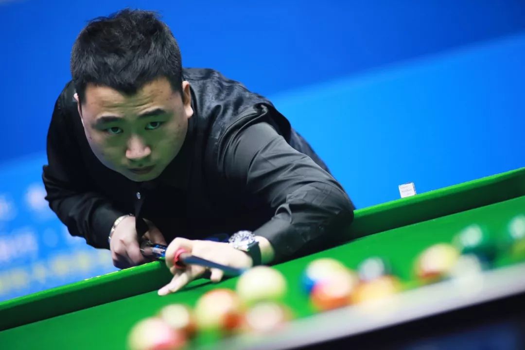 作为一位坚 作为一位坚